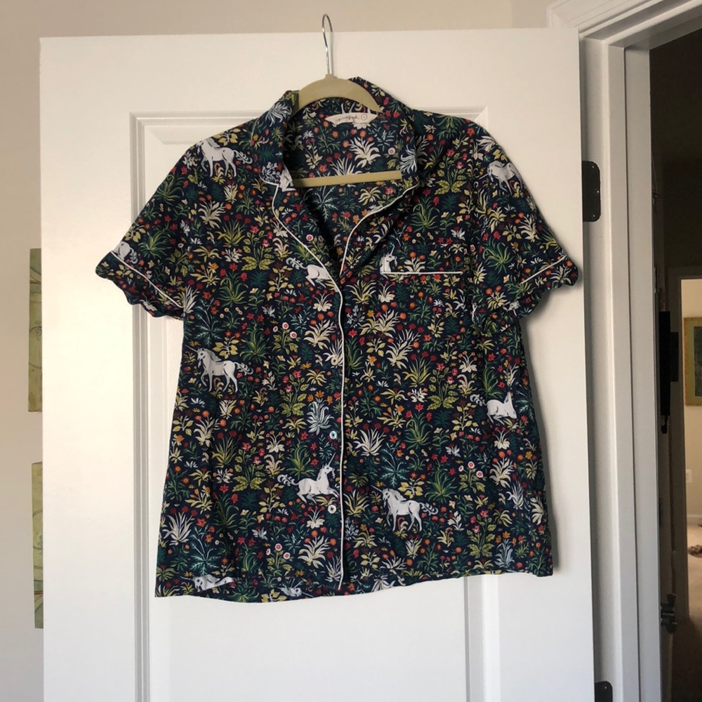 Short sleeve pajama top and shorts